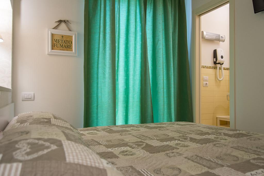 Il Giglio Verde Porto Sant'Elpidio Phòng bức ảnh